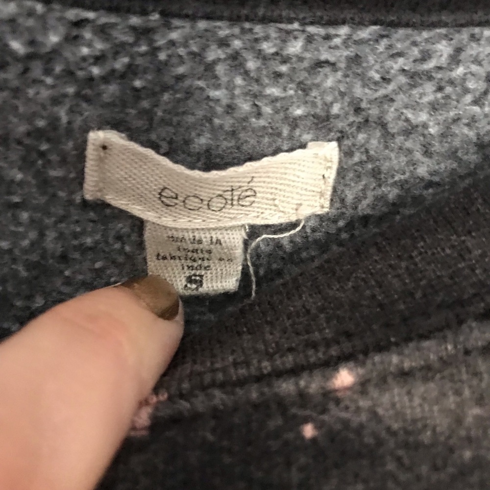 Ecoté Embroidered Pullover - Picture 3 of 4